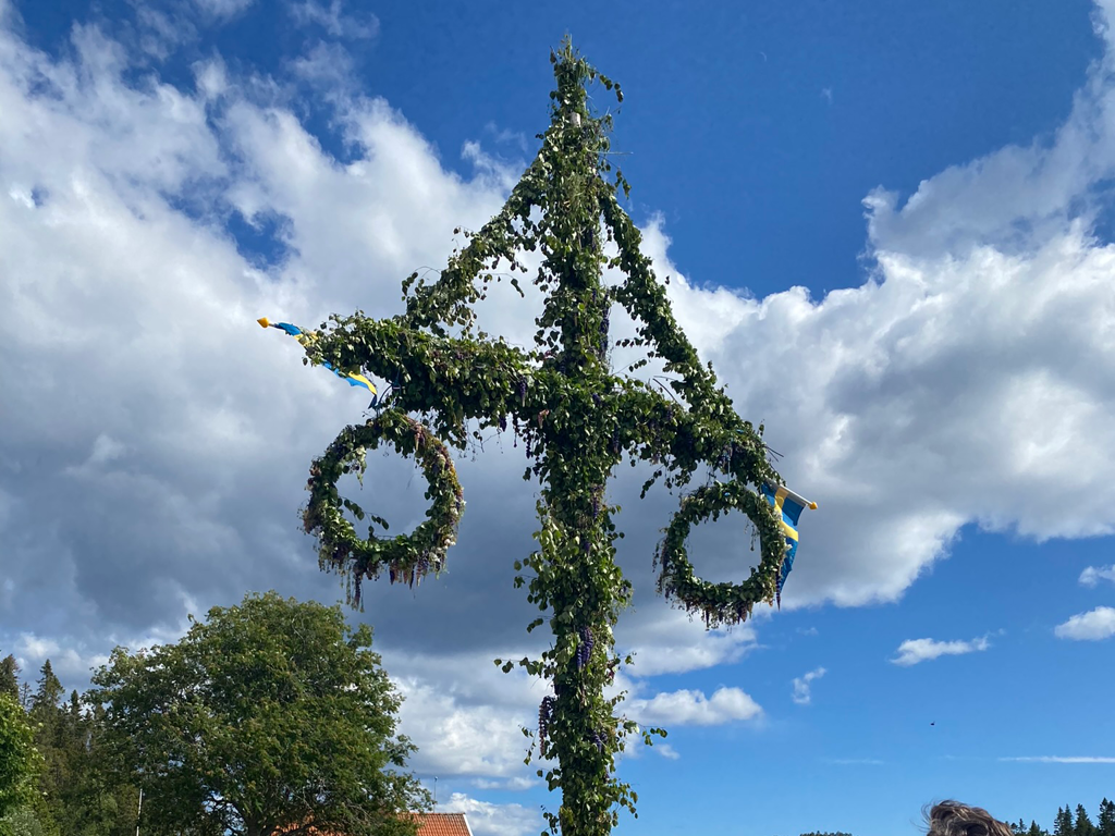Olofsfors AB wishes you all a Happy Midsummer!
